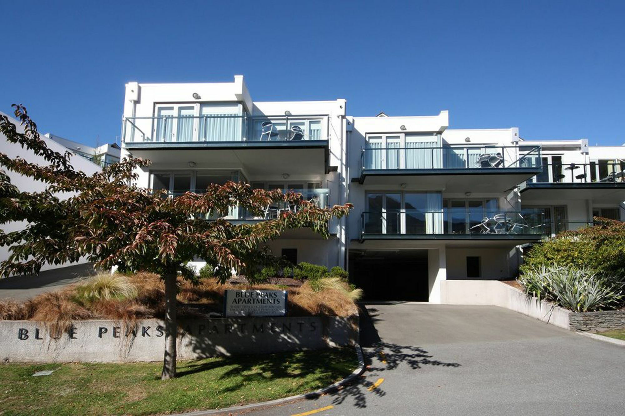 Blue Peaks Aparthotel 4*